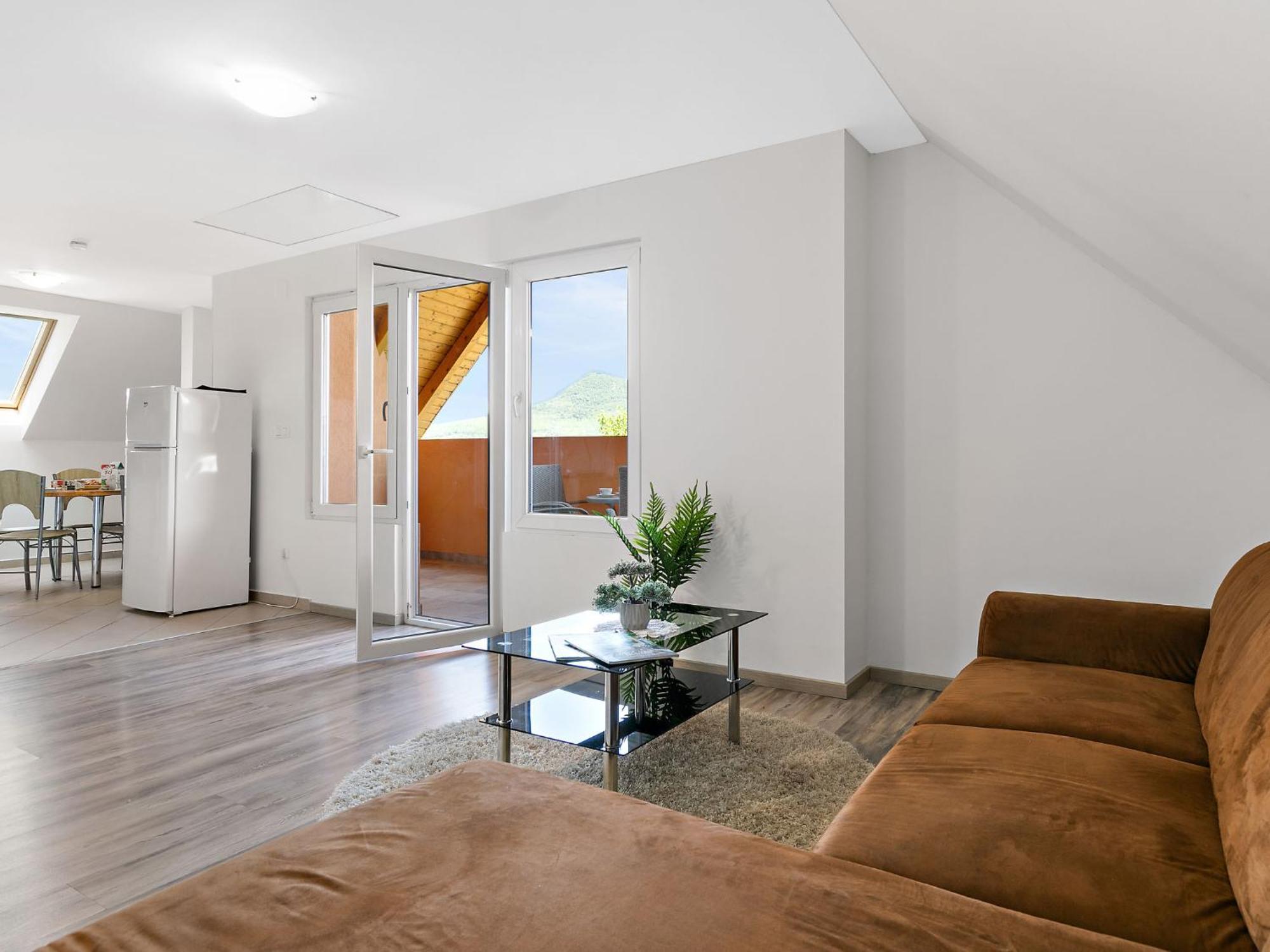 Apartment Beate - Bac121 By Interhome Badacsonytomaj Εξωτερικό φωτογραφία
